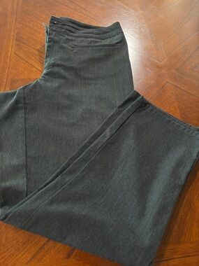 Covington Straight Leg Pants in Dark Gray